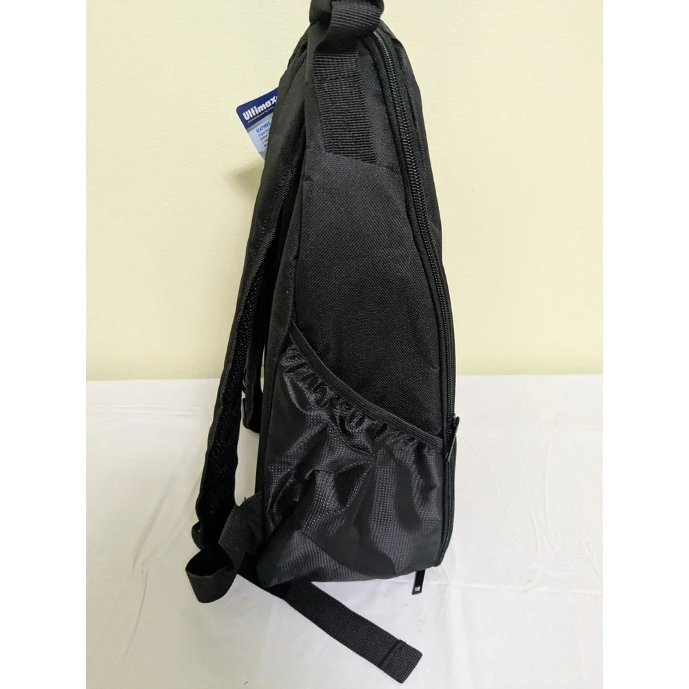 NWT - Ultimaxx Professional Backpack for Digital Camera/Camcorder UM-BP100